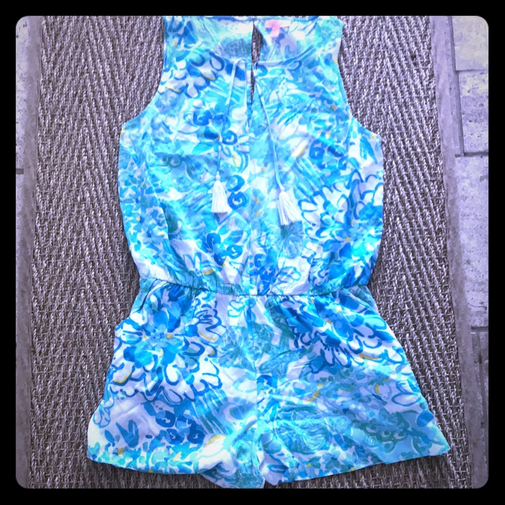 Lilly Pulitzer romper, great condition! Size large